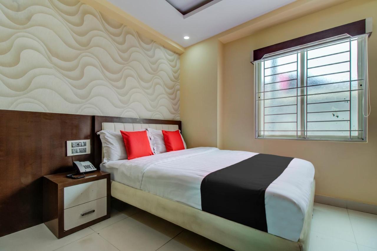 แคปิตัล โอ 5381 ดิ เอมิเรตส์ โฮเต็ล Hotel บังกาลอร์ ภายนอก รูปภาพ