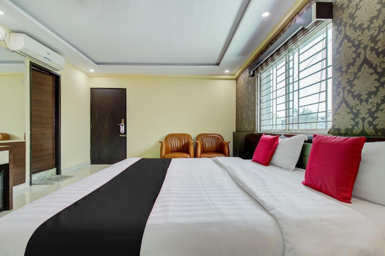 แคปิตัล โอ 5381 ดิ เอมิเรตส์ โฮเต็ล Hotel บังกาลอร์ ภายนอก รูปภาพ